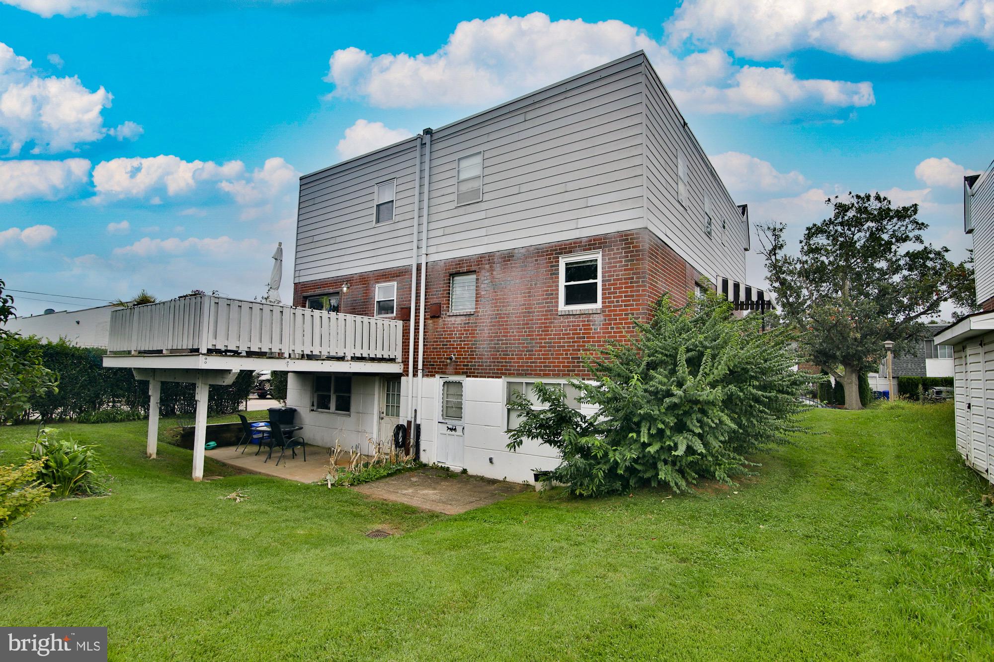 9954 Wingtip Road Philadelphia, PA 19115 - Photo 5 of 31 Gallery Image 5