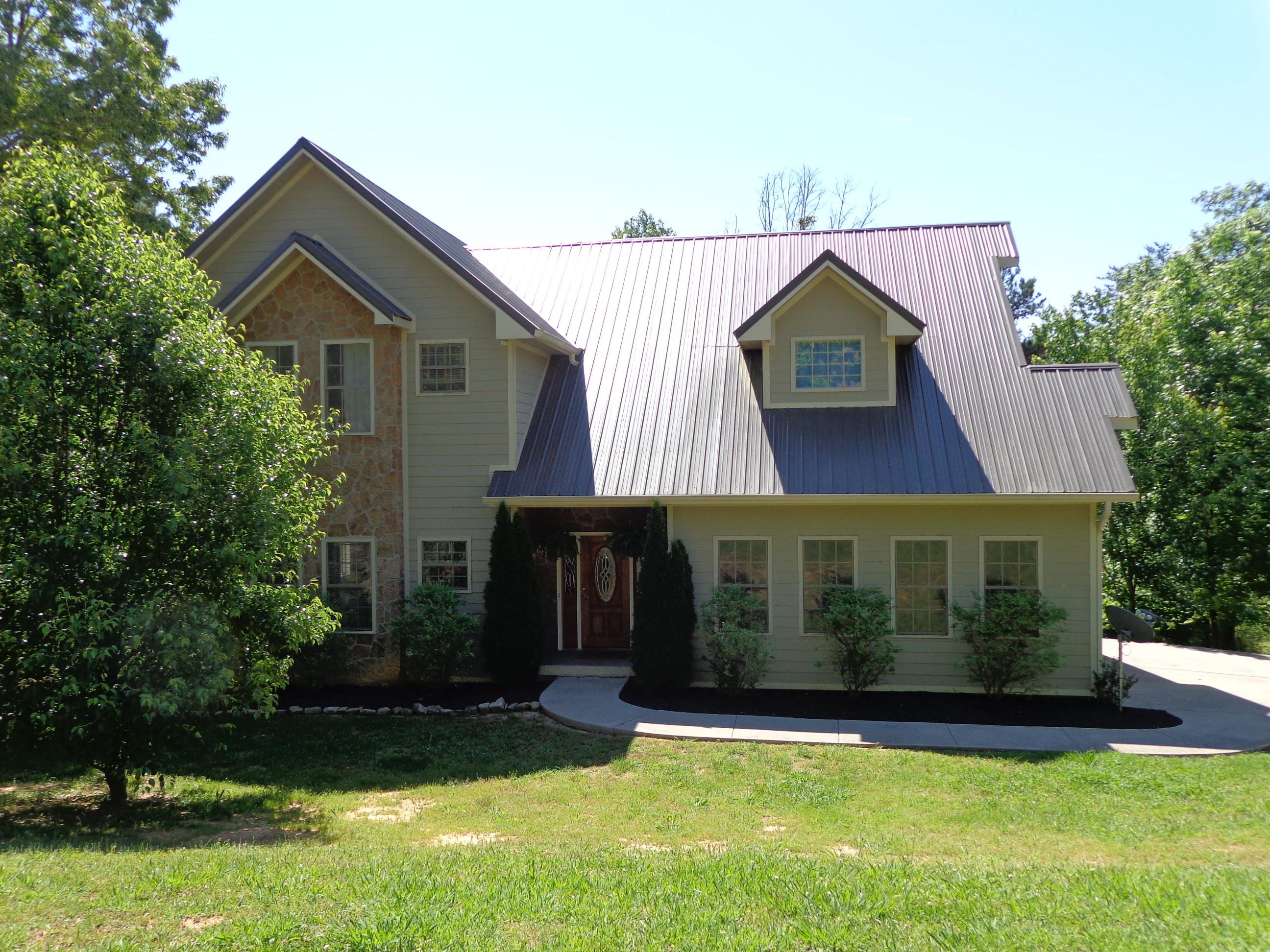 3218 Hillside Road Baneberry, TN 37890 - Photo 1 of 40 primary updated outside photos 5-3-17 (7