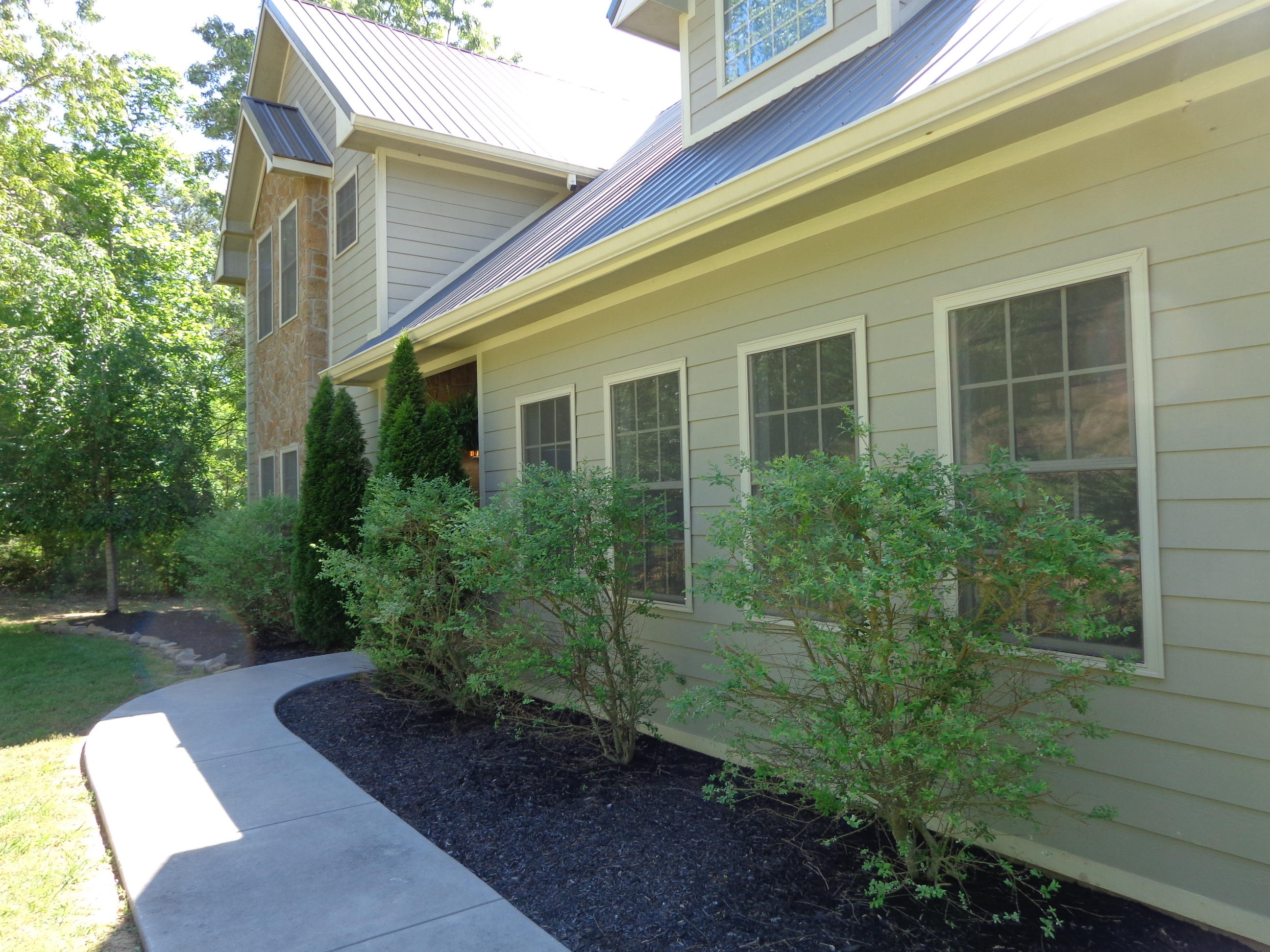3218 Hillside Road Baneberry, TN 37890 - Photo 27 of 40 updated outside photos 5-3-17 (1)