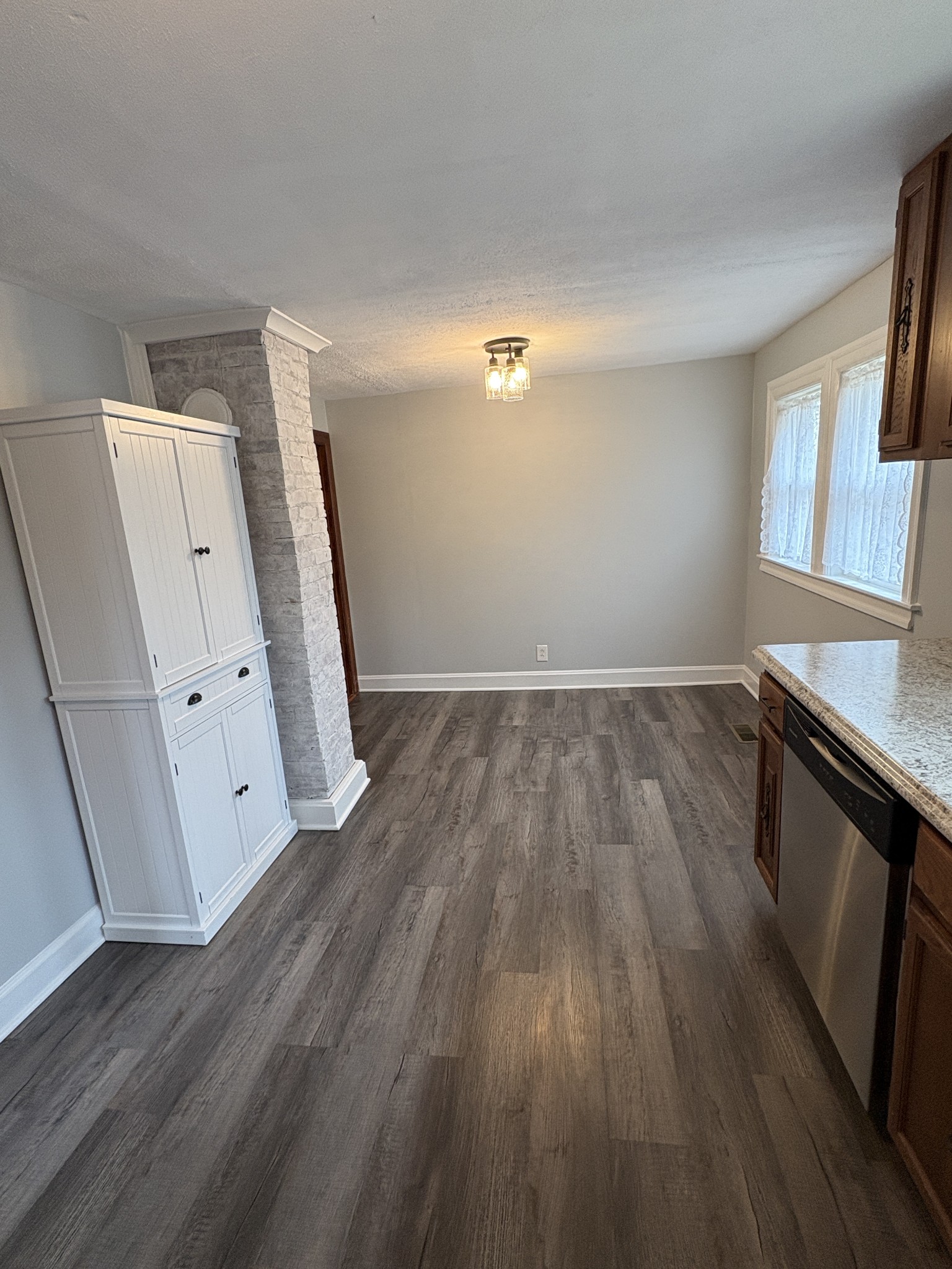 1546 Bobby Road Clarksville, TN 37040 - Photo 7 of 21 wooden floor in an empty room