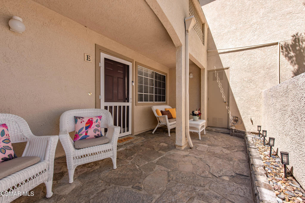 1245 Fitzgerald Road, Unit E Simi Valley, CA 93065 - Photo 3 of 37