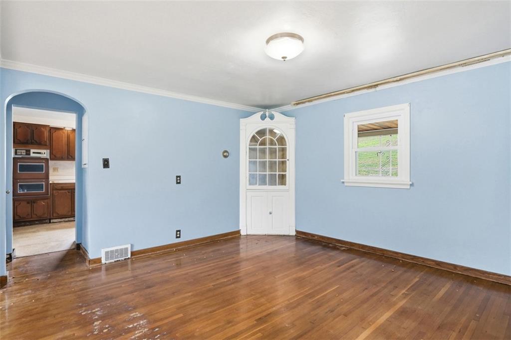 213 Center Street Monroeville, PA 15146 - Photo 10 of 48