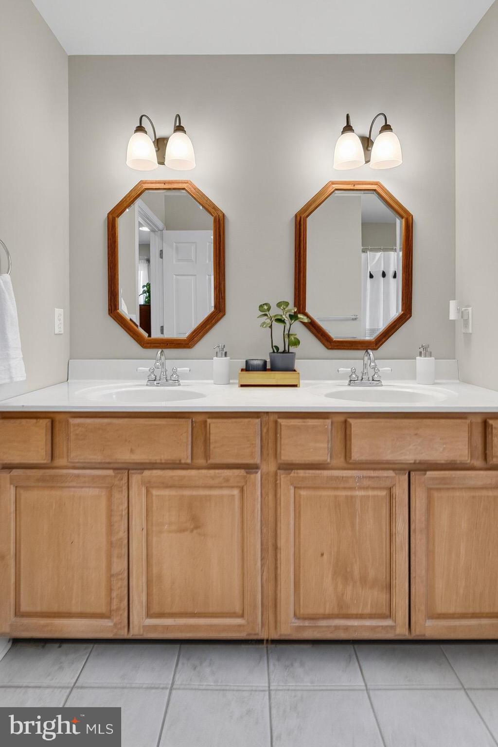 24 Blackpool Road Rehoboth Beach, DE 19971 - Photo 28 of 78 Double Sinks