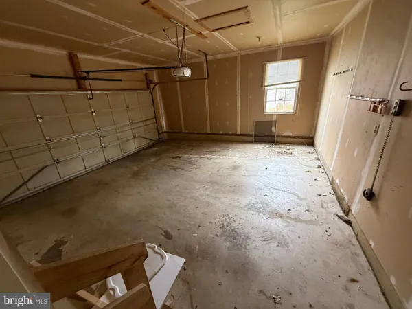 a view of a storage & utility room