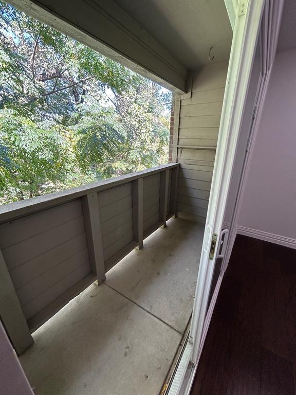 8545 Midpark Road, Unit 10 Dallas, TX 75240 - Photo 18 of 31