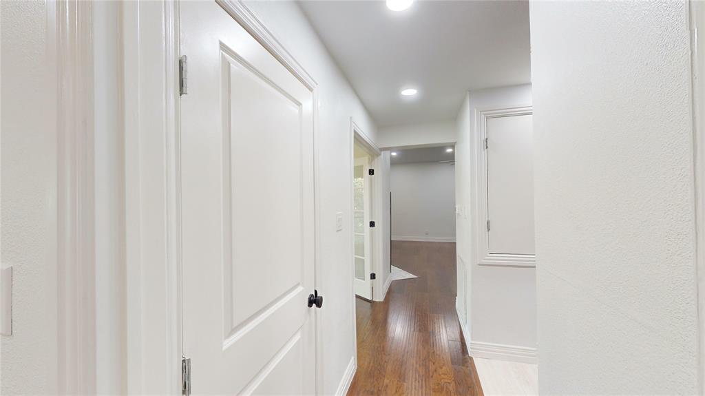 8545 Midpark Road, Unit 10 Dallas, TX 75240 - Photo 8 of 31 a bathroom with a sink and a shower
