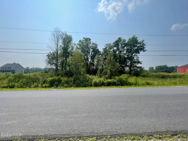 $115,000 | 1569 Division Street, Charlton, NY 12010