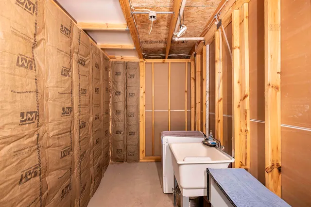 $289,900 | 39280 Kleinsteiber Road, High Bridge, WI 54846