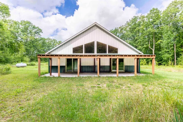 $289,900 | 39280 Kleinsteiber Road, High Bridge, WI 54846