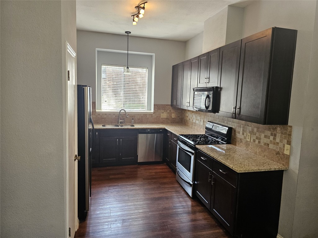 12503 Deer Falls Drive Austin, TX 78729 - Photo 6 of 26 Fridge Included