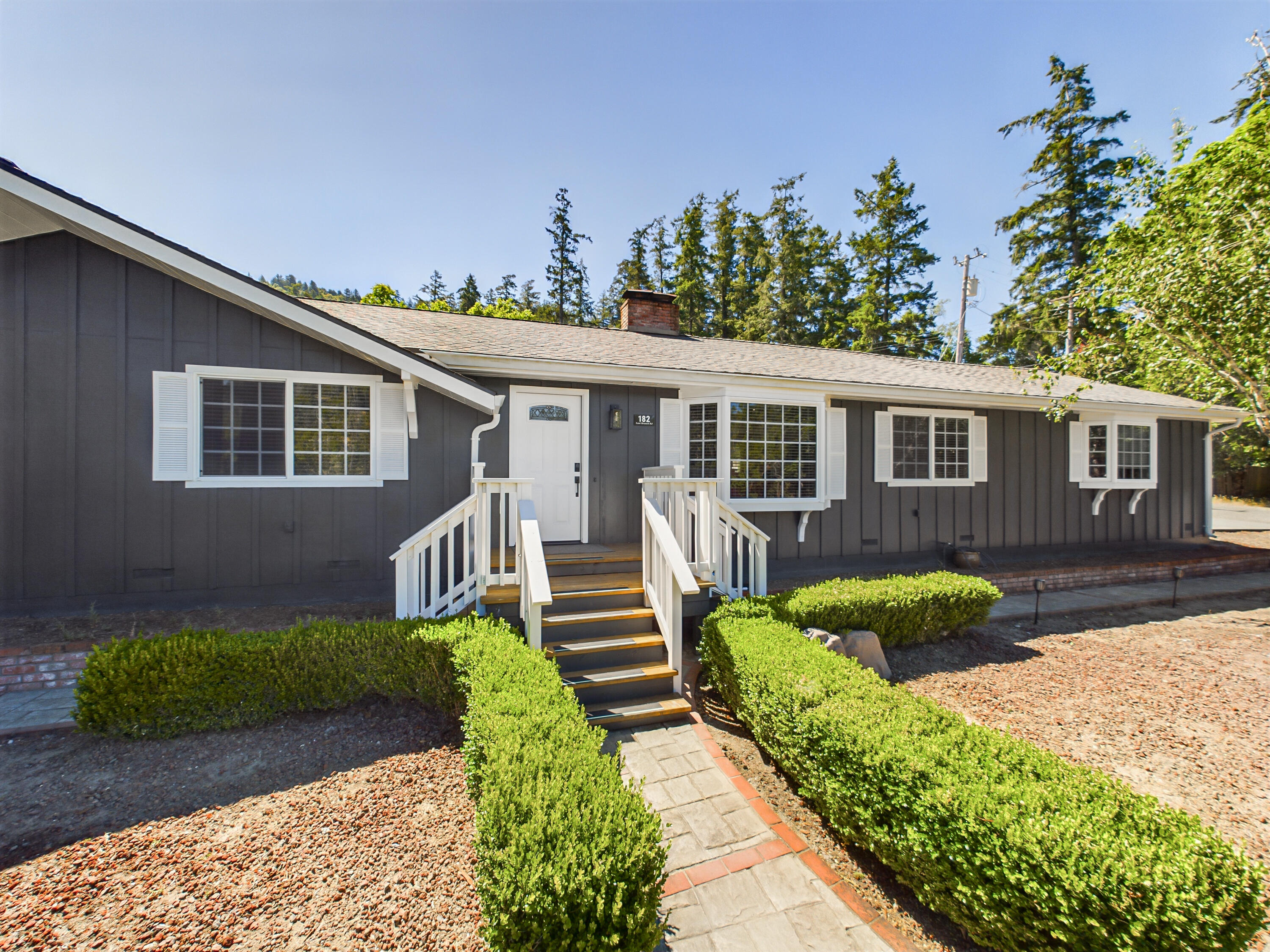 182 East Branch Road Garberville, CA 95542 - Photo 8 of 47