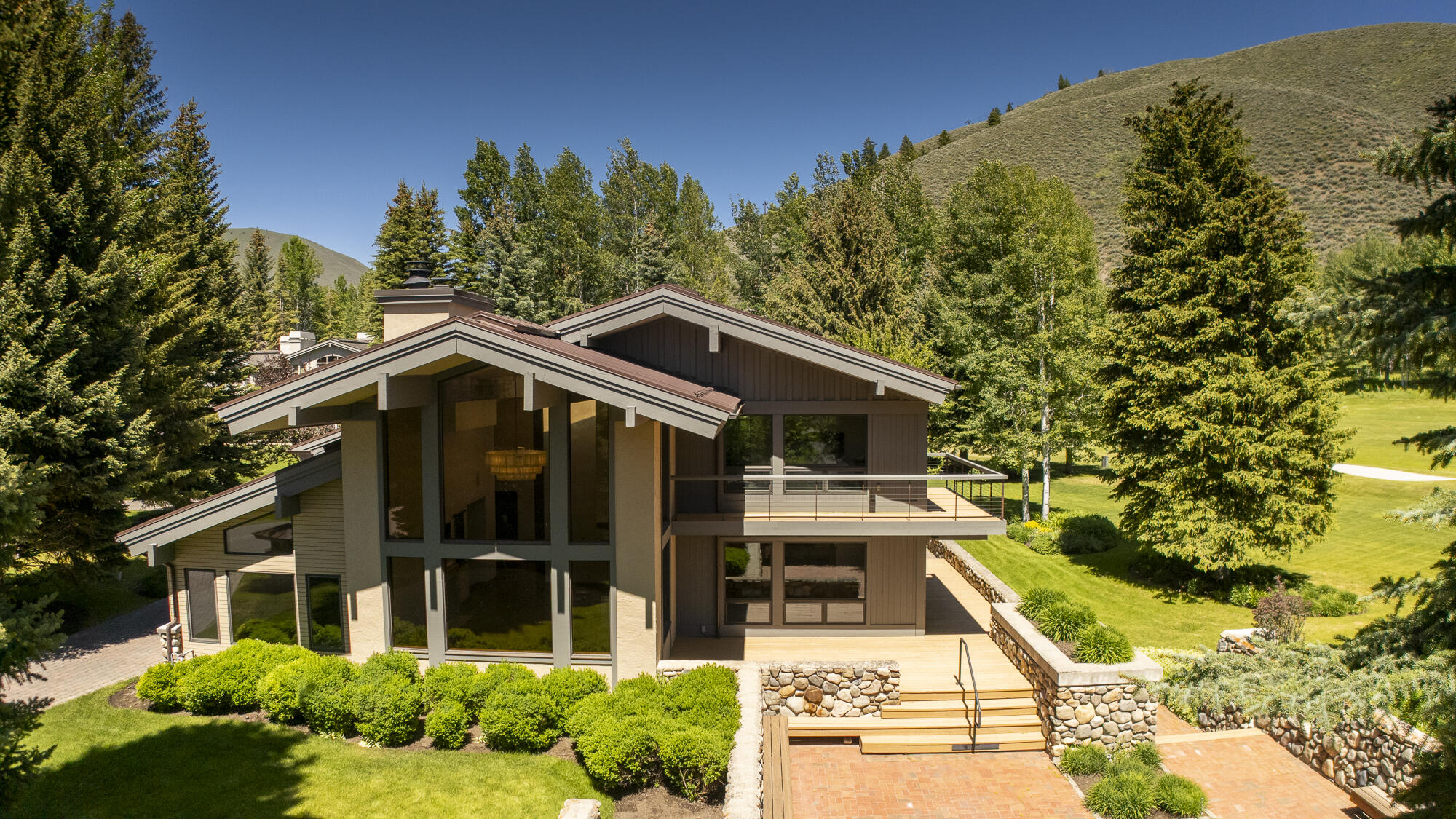 512 Fairway Road Sun Valley, ID 83353 - Photo 24 of 28 Beautiful Landscaping