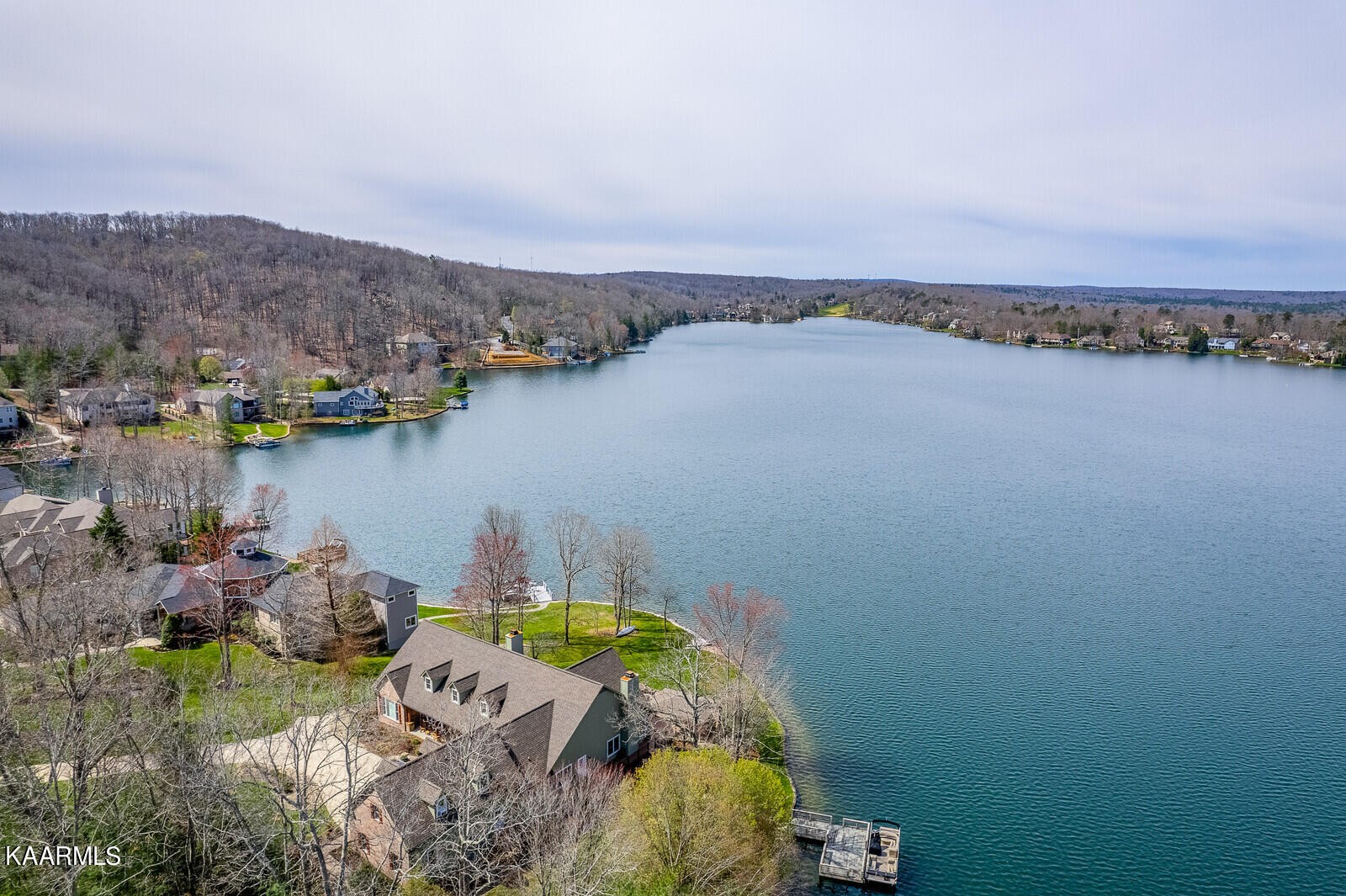 16 Milnor Circle Crossville, TN 38558 - Photo 50 of 50 an aerial view of a house with a lake view