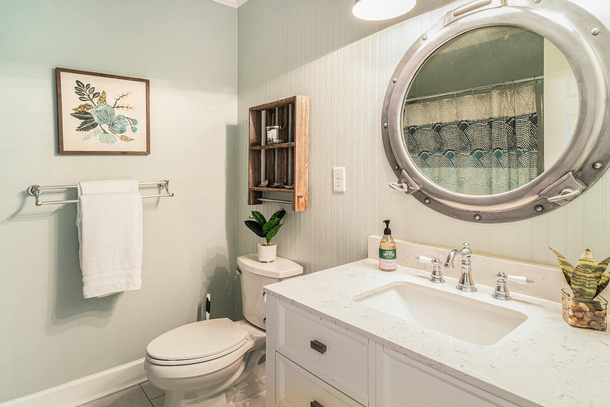 3363 Dublin Road North Charleston, SC 29420 - Photo 15 of 18 Hall Bath