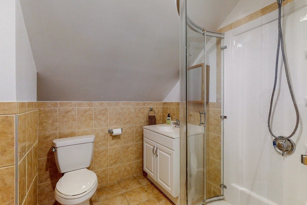 5 Ripley Road, Unit 2 Belmont, MA 02478 - Photo 8 of 16 Gallery Image 8