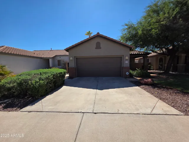 $2,300 | 6723 West Linda Lane, Chandler, AZ 85226