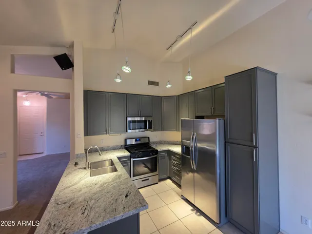 $2,300 | 6723 West Linda Lane, Chandler, AZ 85226