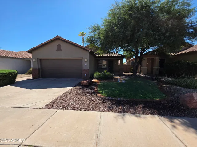$2,300 | 6723 West Linda Lane, Chandler, AZ 85226