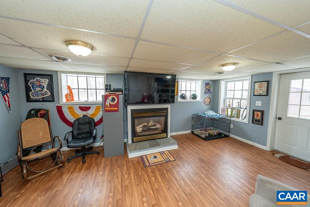 1425 Jacks Shop Road Rochelle, VA 22738 - Photo 45 of 66 a living room with furniture and a wooden floor