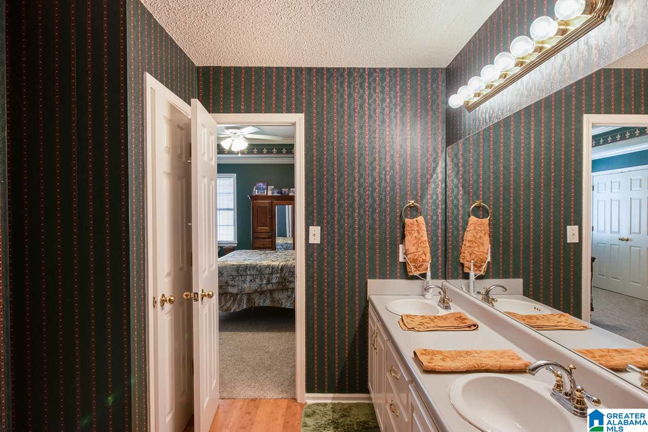 1532 Timber Drive Helena, AL 35080 - Photo 15 of 30