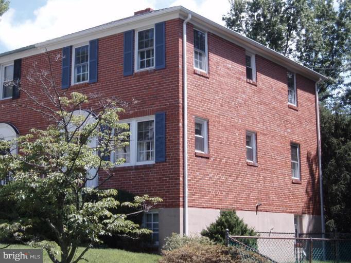 788 Charing Cross Road Baltimore, MD 21229 - Photo 20 of 24 Exterior #3
