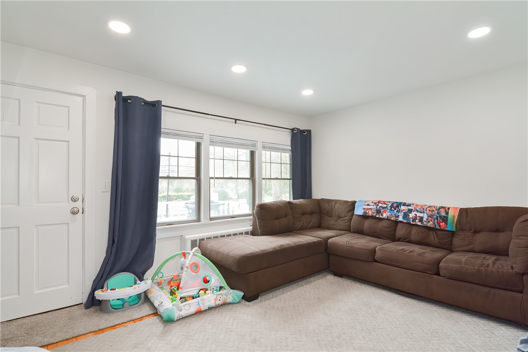 420 Joslin Road Burrillville, RI 02830 - Photo 18 of 50