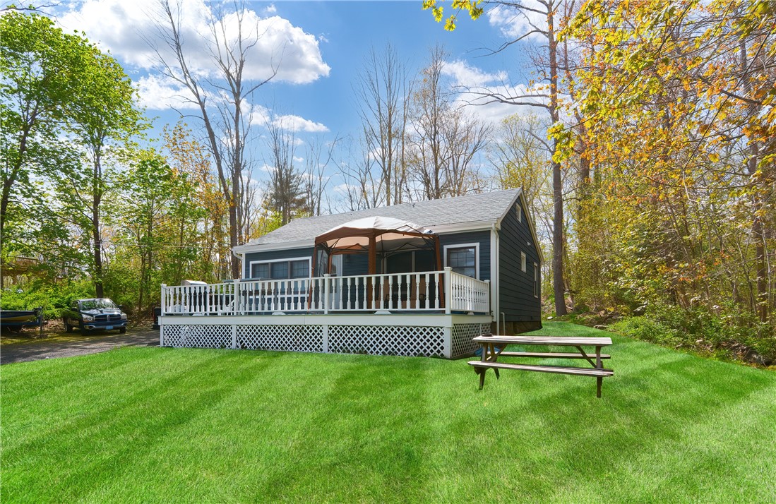 420 Joslin Road Burrillville, RI 02830 - Photo 4 of 50
