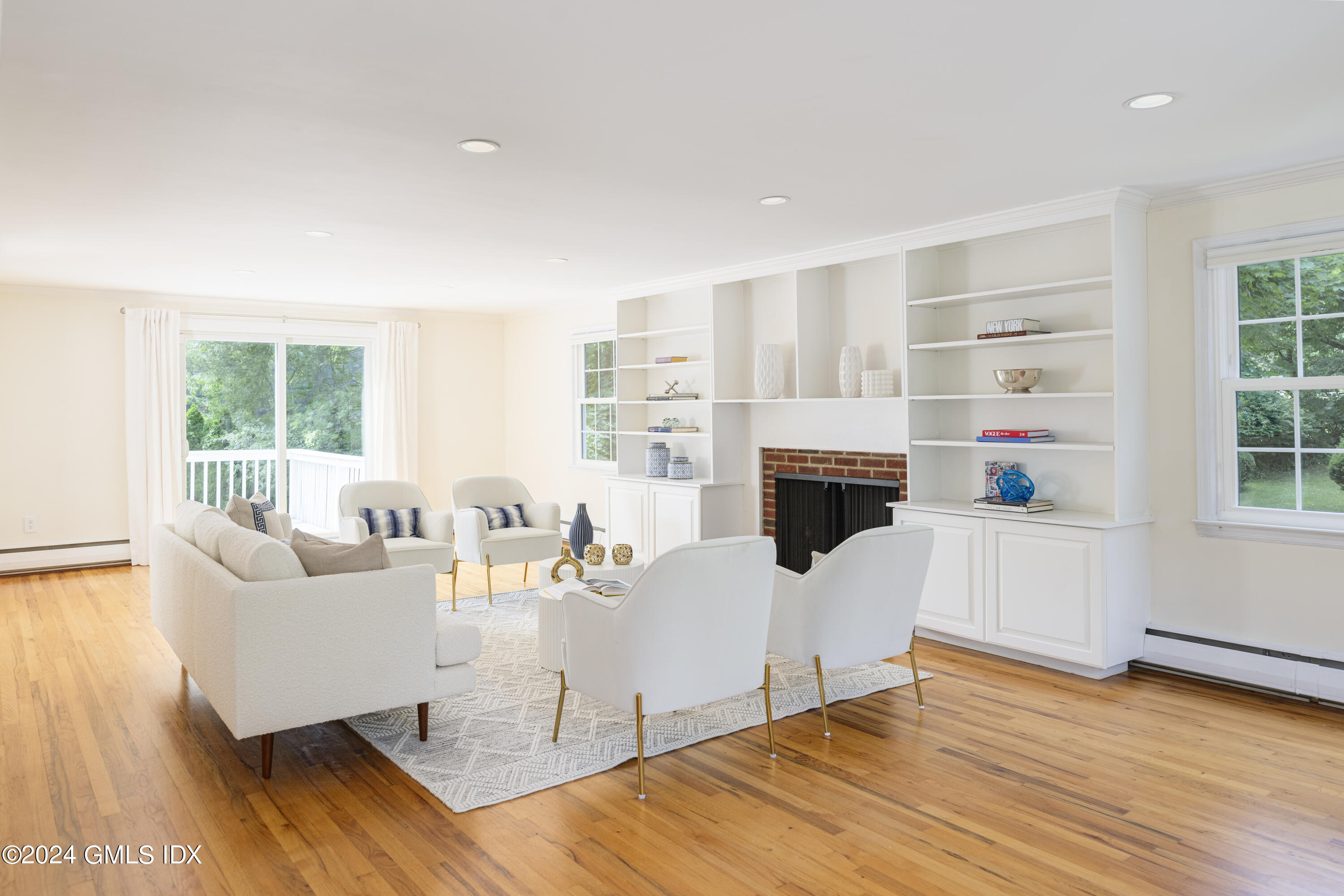 66 Lockwood Lane Riverside, CT 06878 - Photo 11 of 33 _DSC1543-Edit