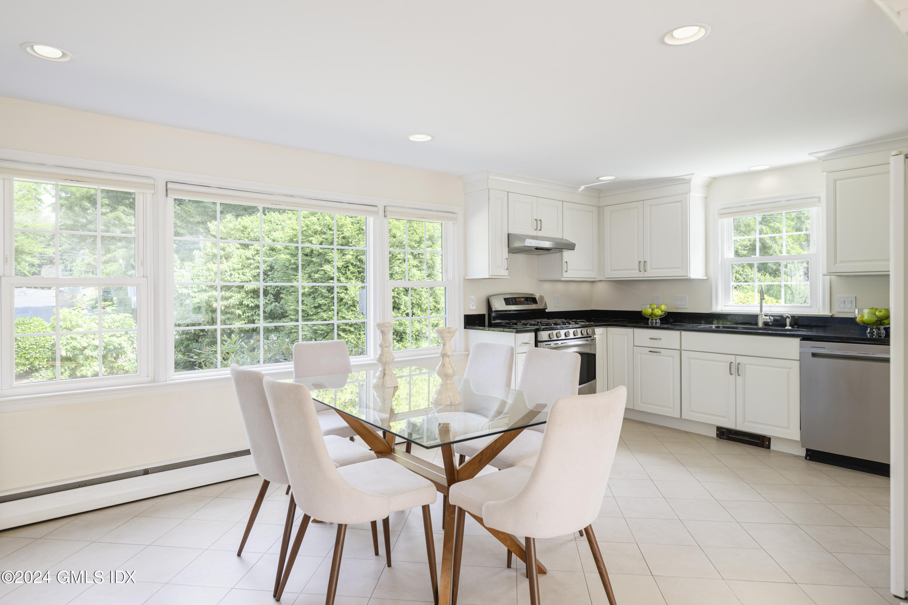 66 Lockwood Lane Riverside, CT 06878 - Photo 17 of 33 _DSC1645-Edit