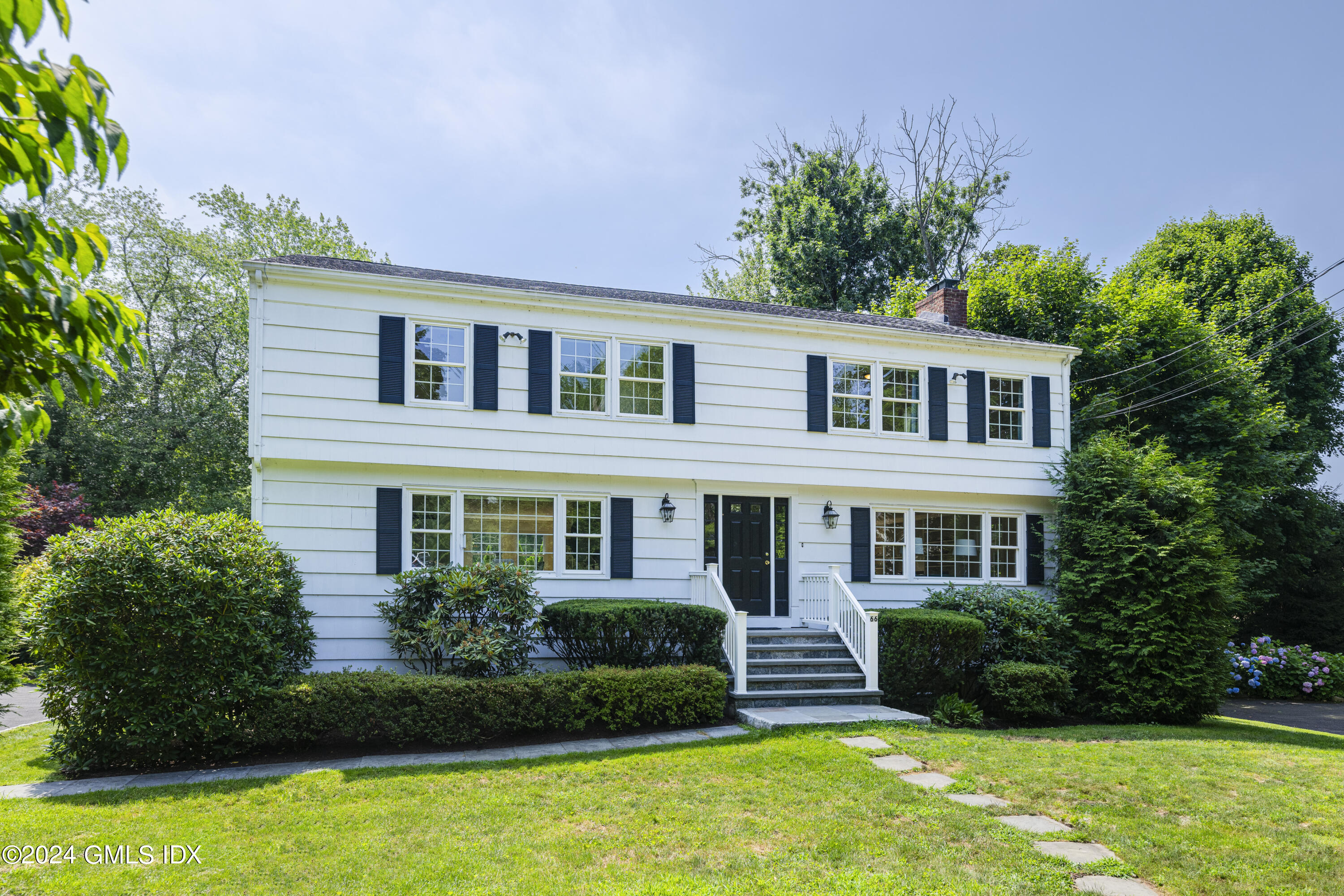 66 Lockwood Lane Riverside, CT 06878 - Photo 3 of 33 _DSC1823-Edit