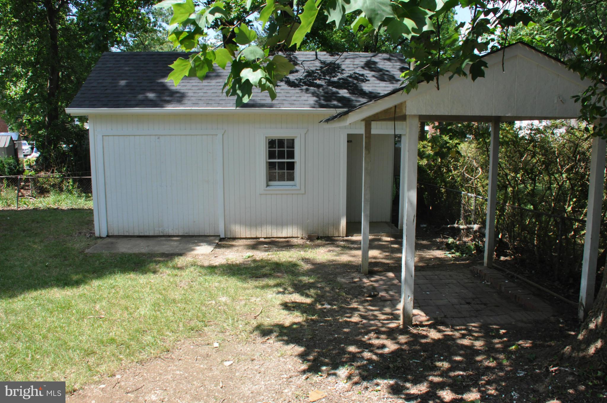 7105 Decatur Street Hyattsville, MD 20784 - Photo 27 of 29 Exterior (Rear)