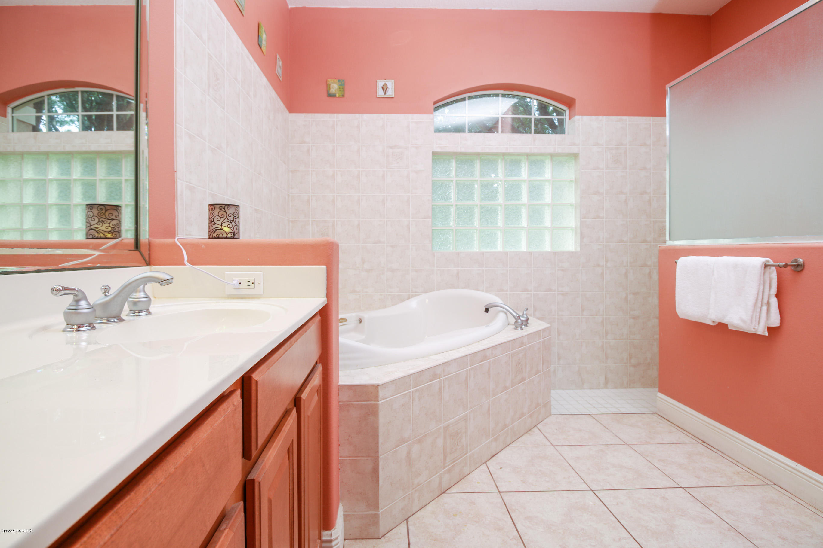 1237 Gerrity Street Southwest Palm Bay, FL 32908 - Photo 18 of 61 master bath-7226