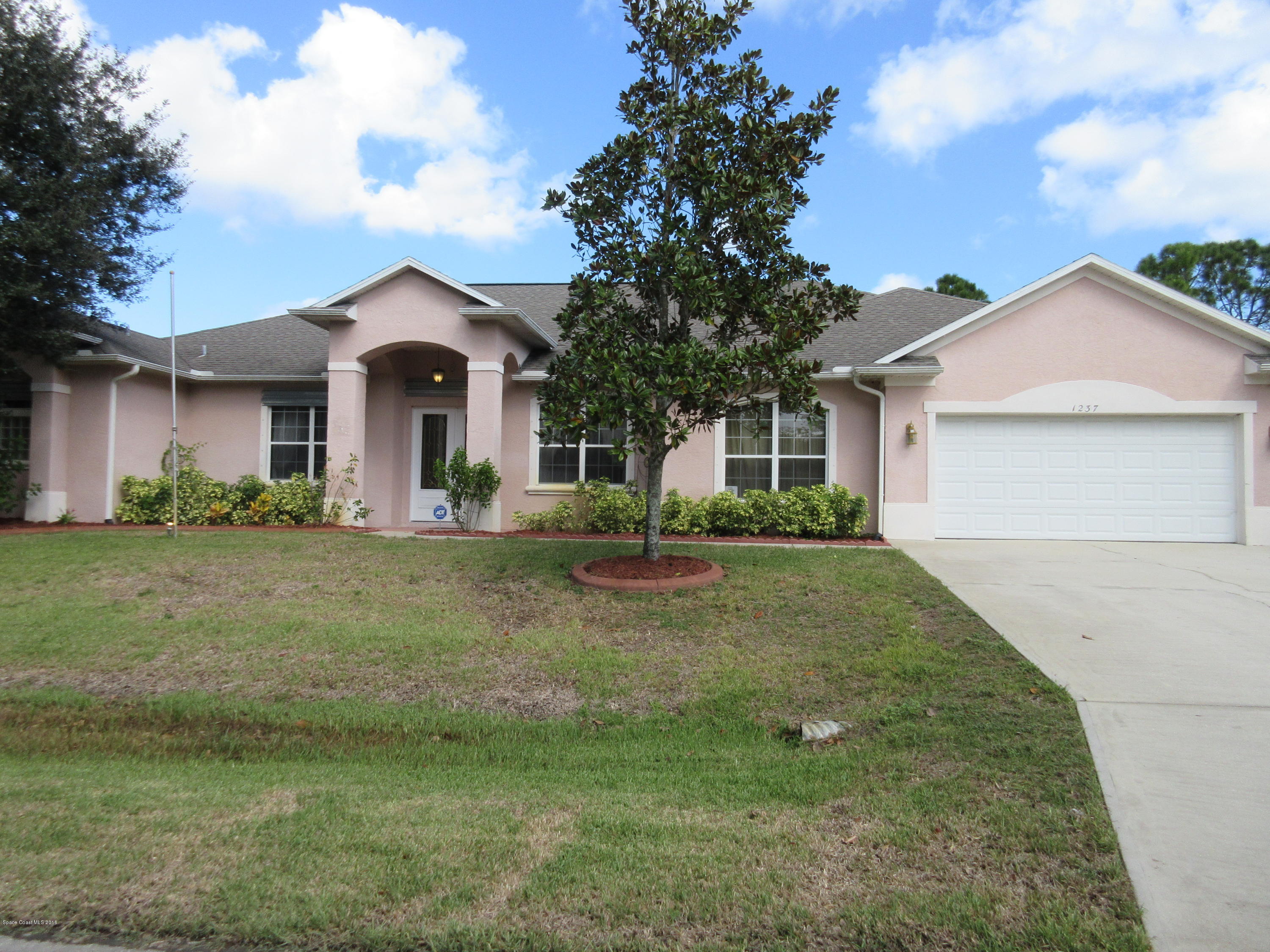 1237 Gerrity Street Southwest Palm Bay, FL 32908 - Photo 28 of 61 IMG_2866