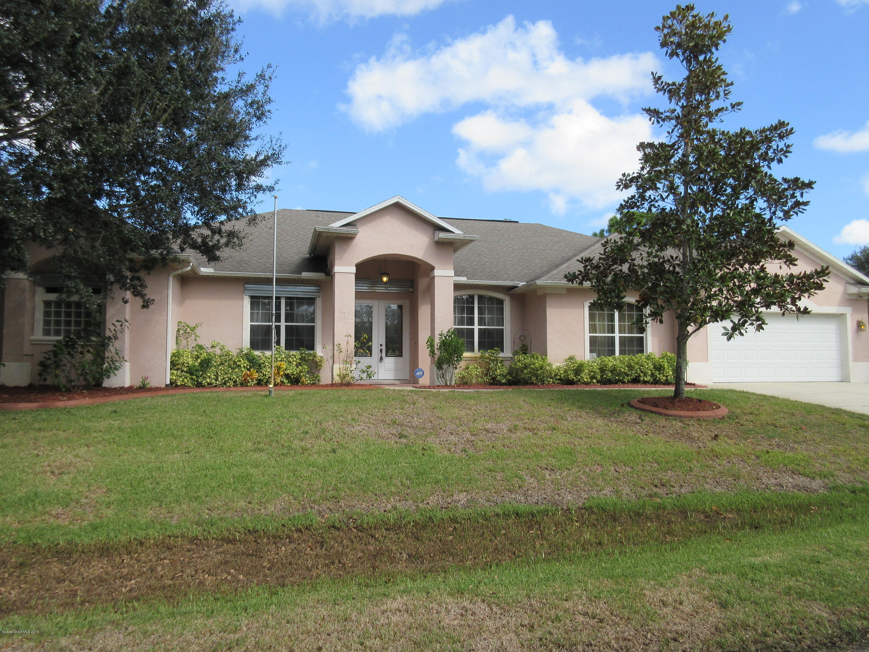 1237 Gerrity Street Southwest Palm Bay, FL 32908 - Photo 32 of 61 IMG_2867