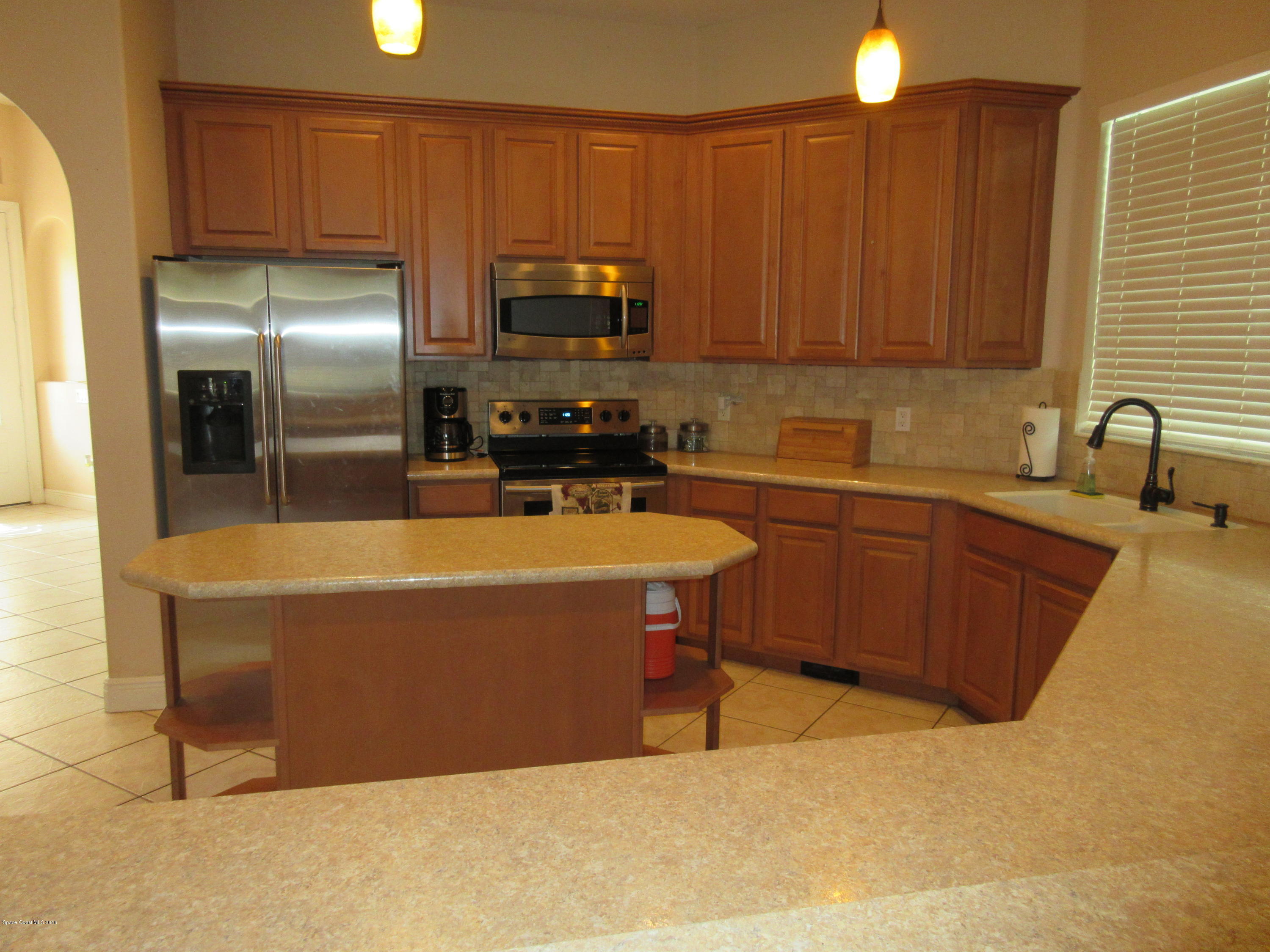 1237 Gerrity Street Southwest Palm Bay, FL 32908 - Photo 40 of 61 IMG_2856