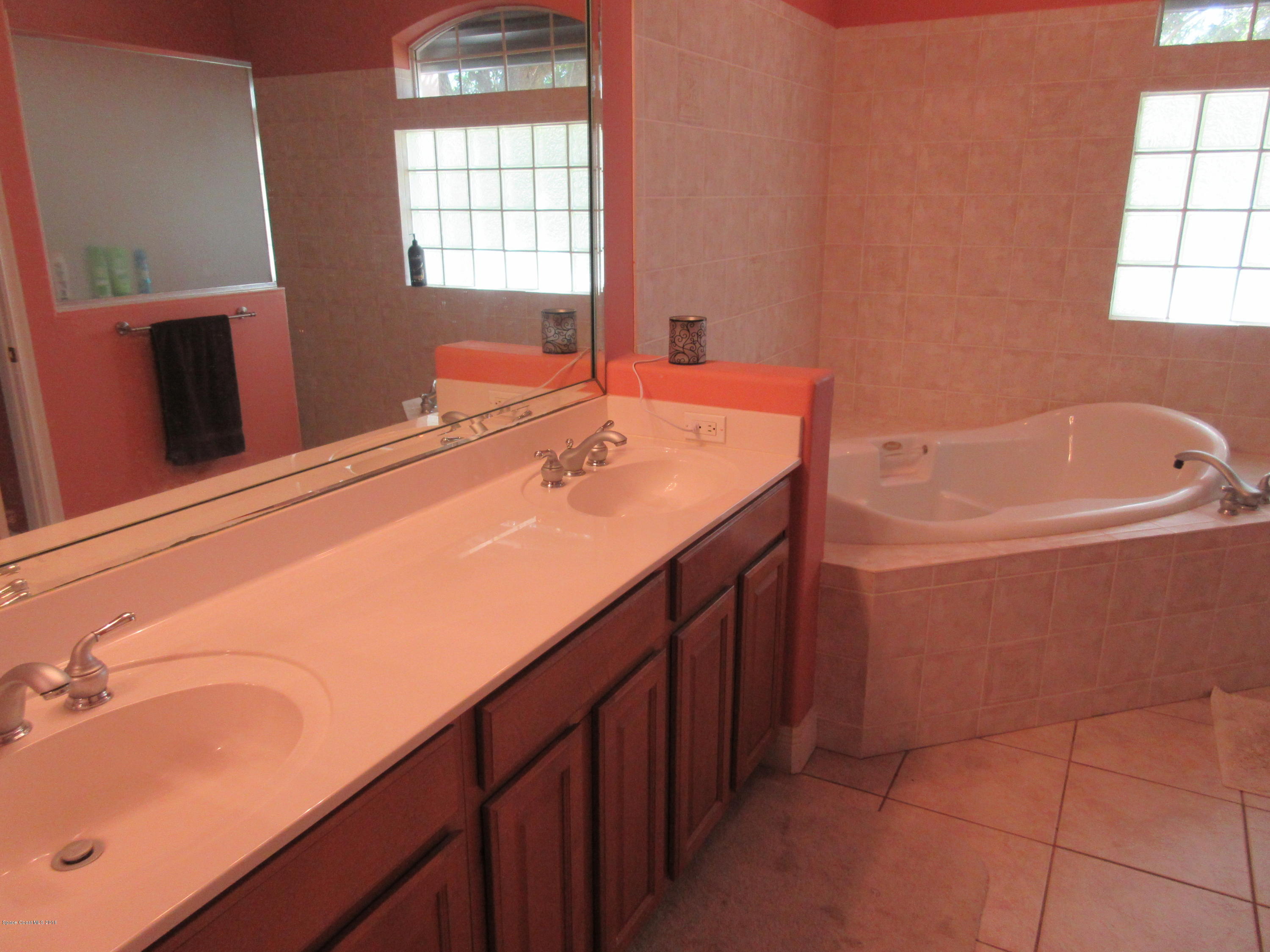 1237 Gerrity Street Southwest Palm Bay, FL 32908 - Photo 48 of 61 IMG_2840