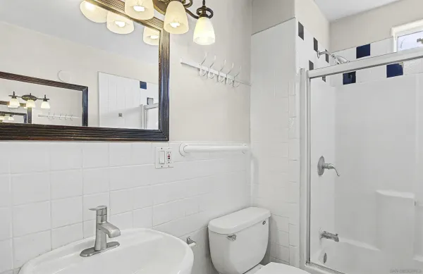 $2,650 | 4397-4399 Swift Avenue, Unit #4397 / #4399, San Diego, CA 92104