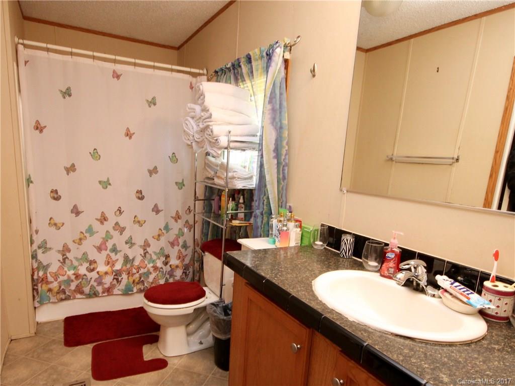 130 Lower Edgewood Road Candler, NC 28715 - Photo 13 of 24 Gallery Image 13