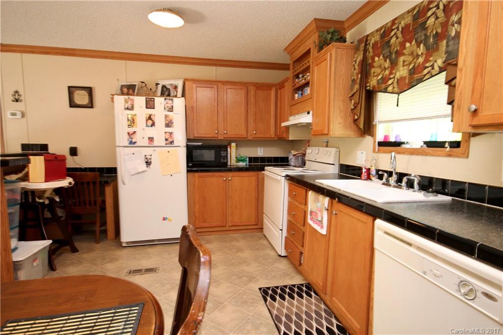 130 Lower Edgewood Road Candler, NC 28715 - Photo 17 of 24 Gallery Image 17