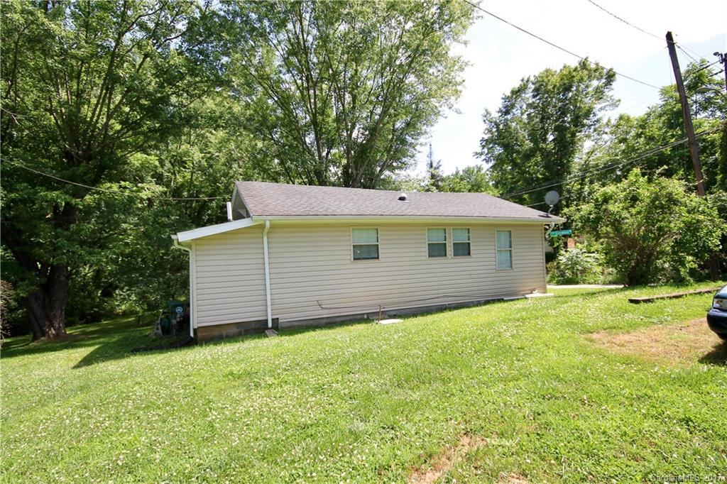 130 Lower Edgewood Road Candler, NC 28715 - Photo 23 of 24 Gallery Image 23