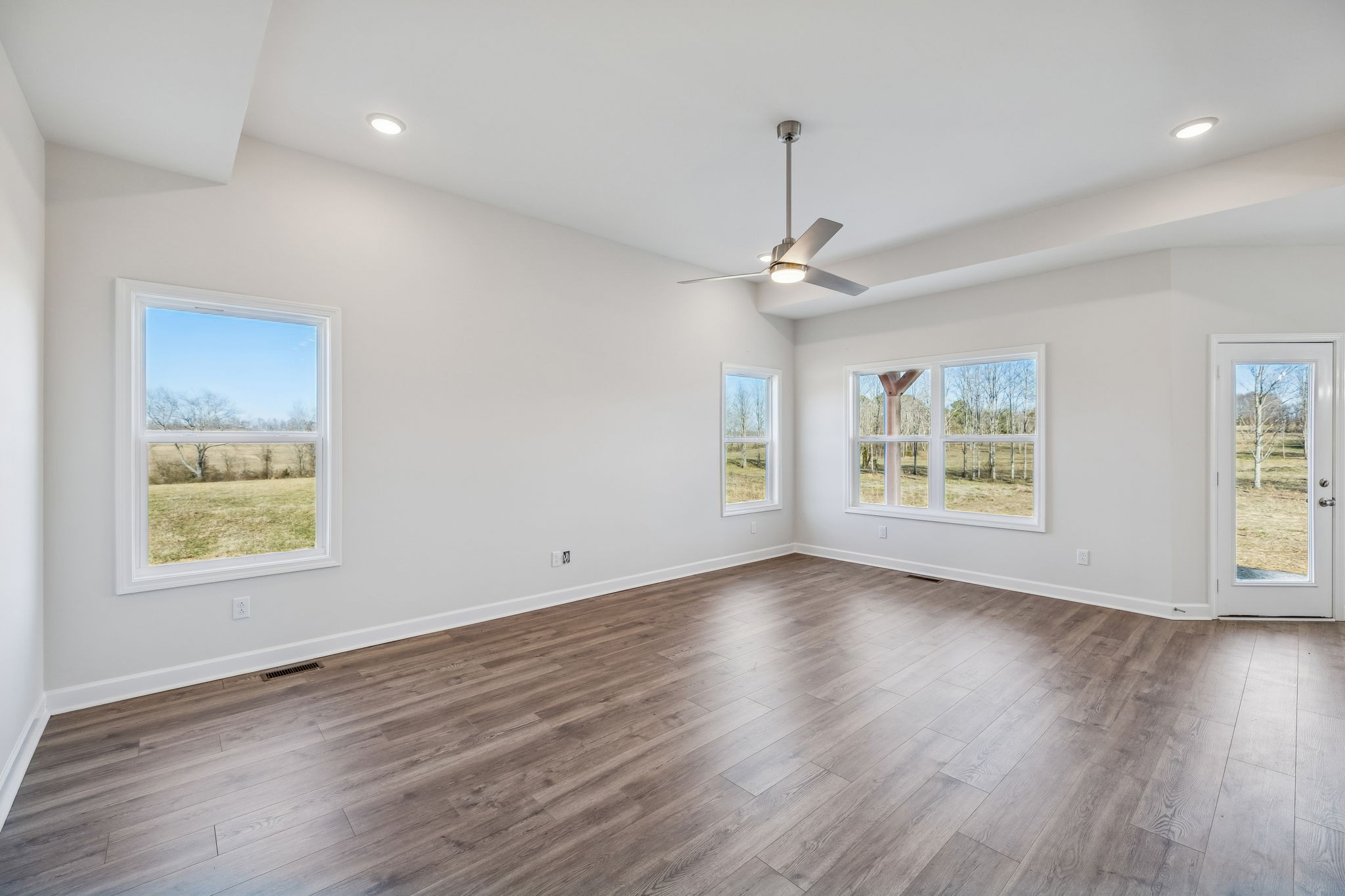 2233 County House Road Smithville, TN 37166 - Photo 19 of 62 Gallery Image 19