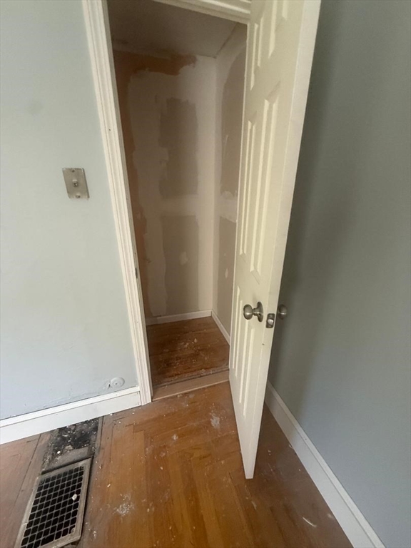 1481 Carew Street Springfield, MA 01104 - Photo 13 of 20