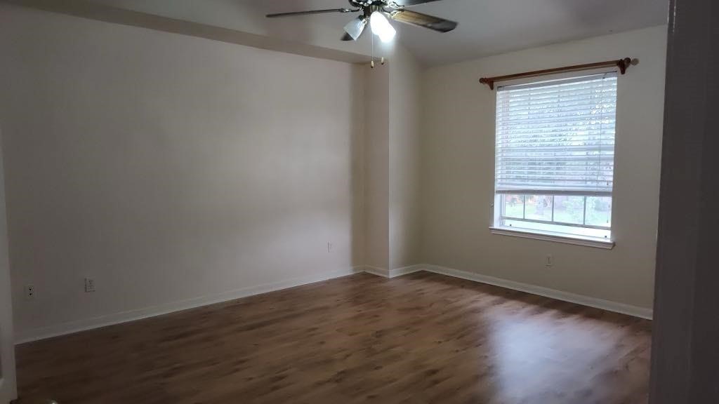 15003 Changing Oak Ridge Court Houston, TX 77082 - Photo 15 of 18