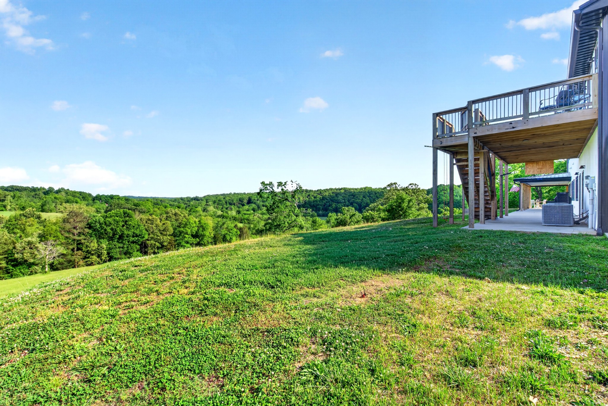 3485 Pinetree Circle Palmyra, TN 37142 - Photo 61 of 84 a view of a backyard with plants