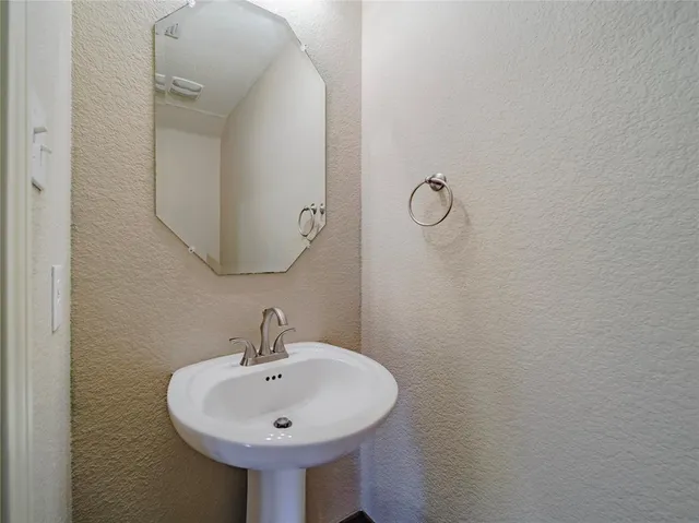 $450,000 | 1320 Sand Verbena Way, Fort Worth, TX 76177