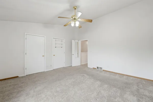 $290,000 | 688 Elizabeth Street, Unit 688, Maple Park, IL 60151