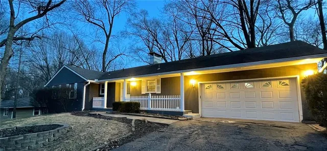 $414,900 | 217 Northwest 43 Street, Kansas City, MO 64116