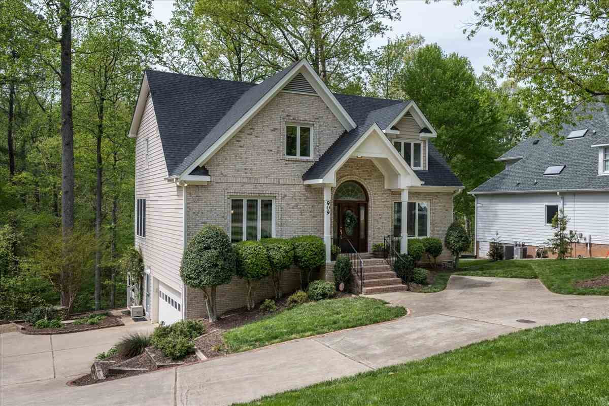 909 Bromley Way Raleigh, NC 27615 - Photo 2 of 28 Photo 2