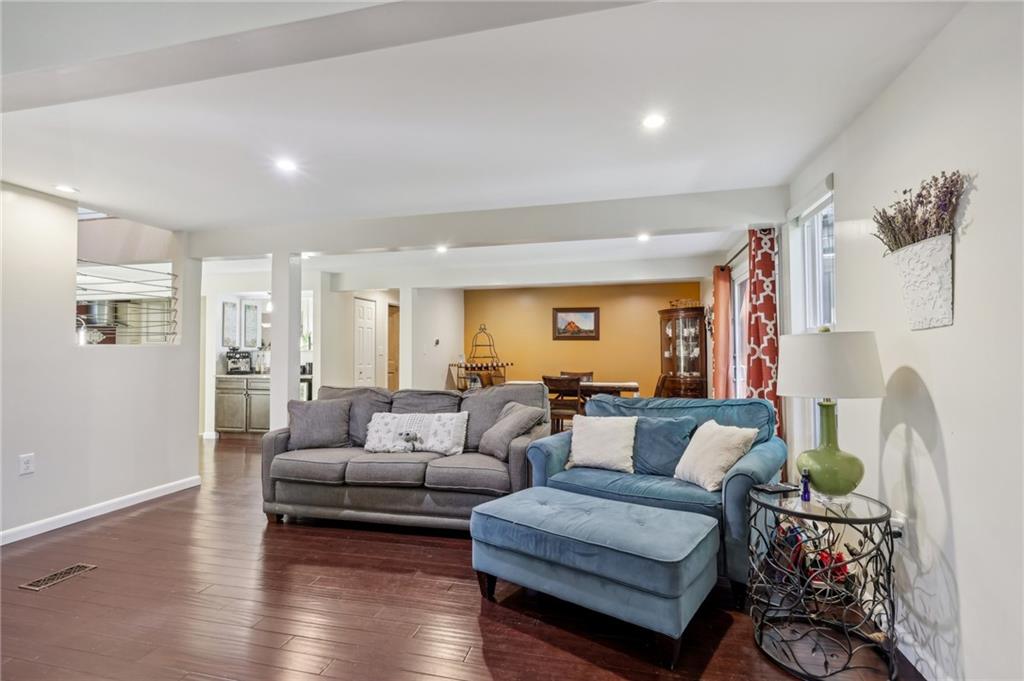 213 Salt Works Road Harmony, PA 16037 - Photo 5 of 43 Gallery Image 5