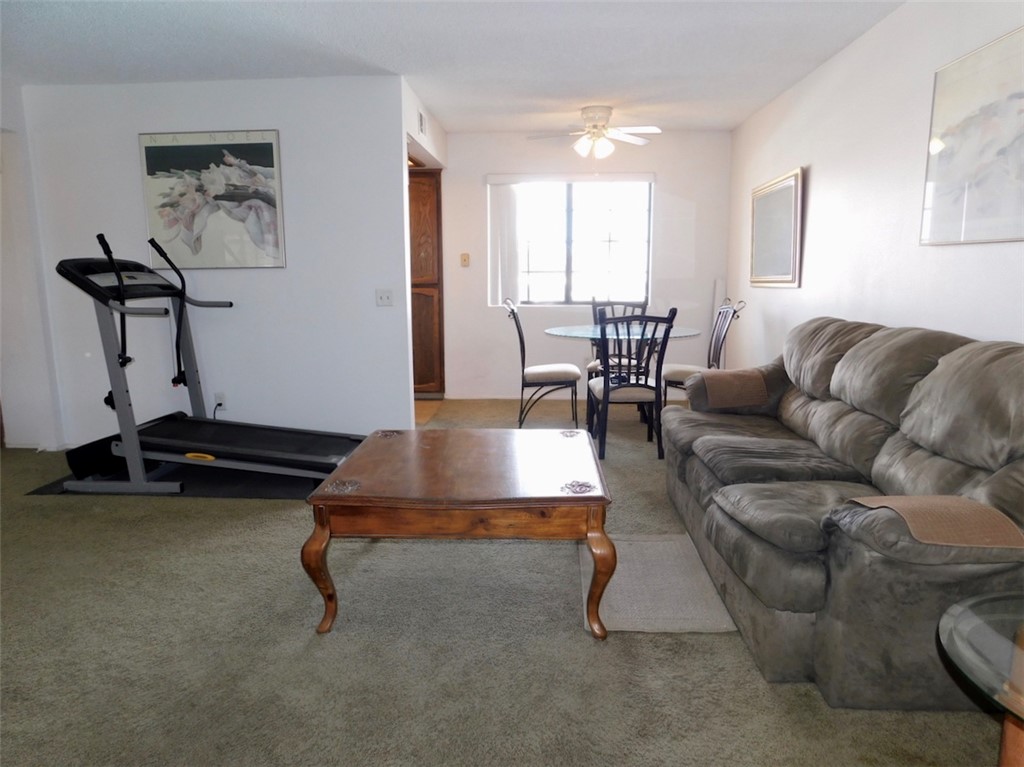 1190 Ramar Road, Unit 8 Bullhead City, AZ 86442 - Photo 5 of 24 Living Room